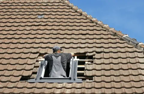 Pose de velux - Aujargues